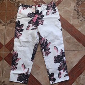 Floral jeans white/black.